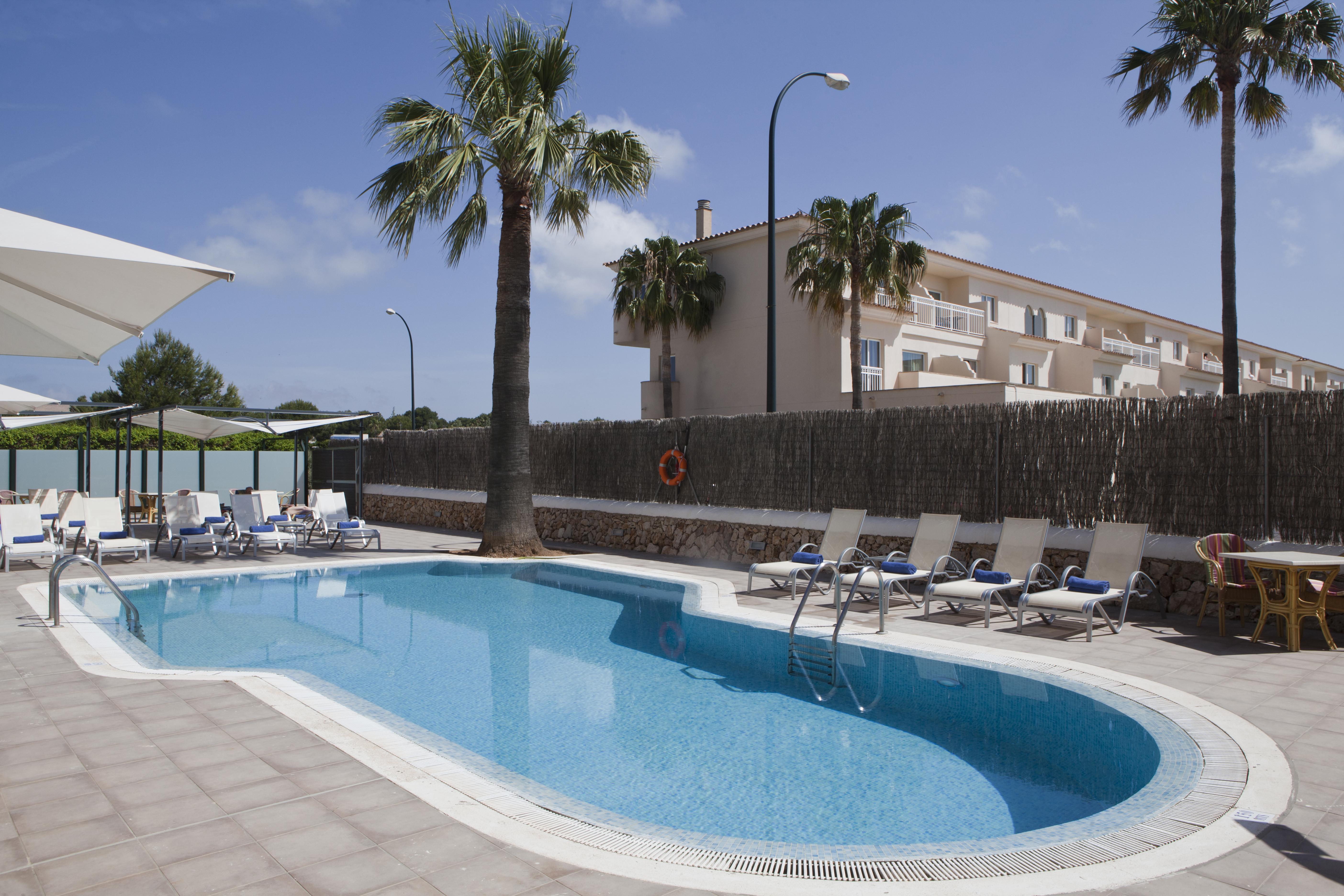 Aparthotel Isla De Cabrera Colònia de Sant Jordi Exterior foto