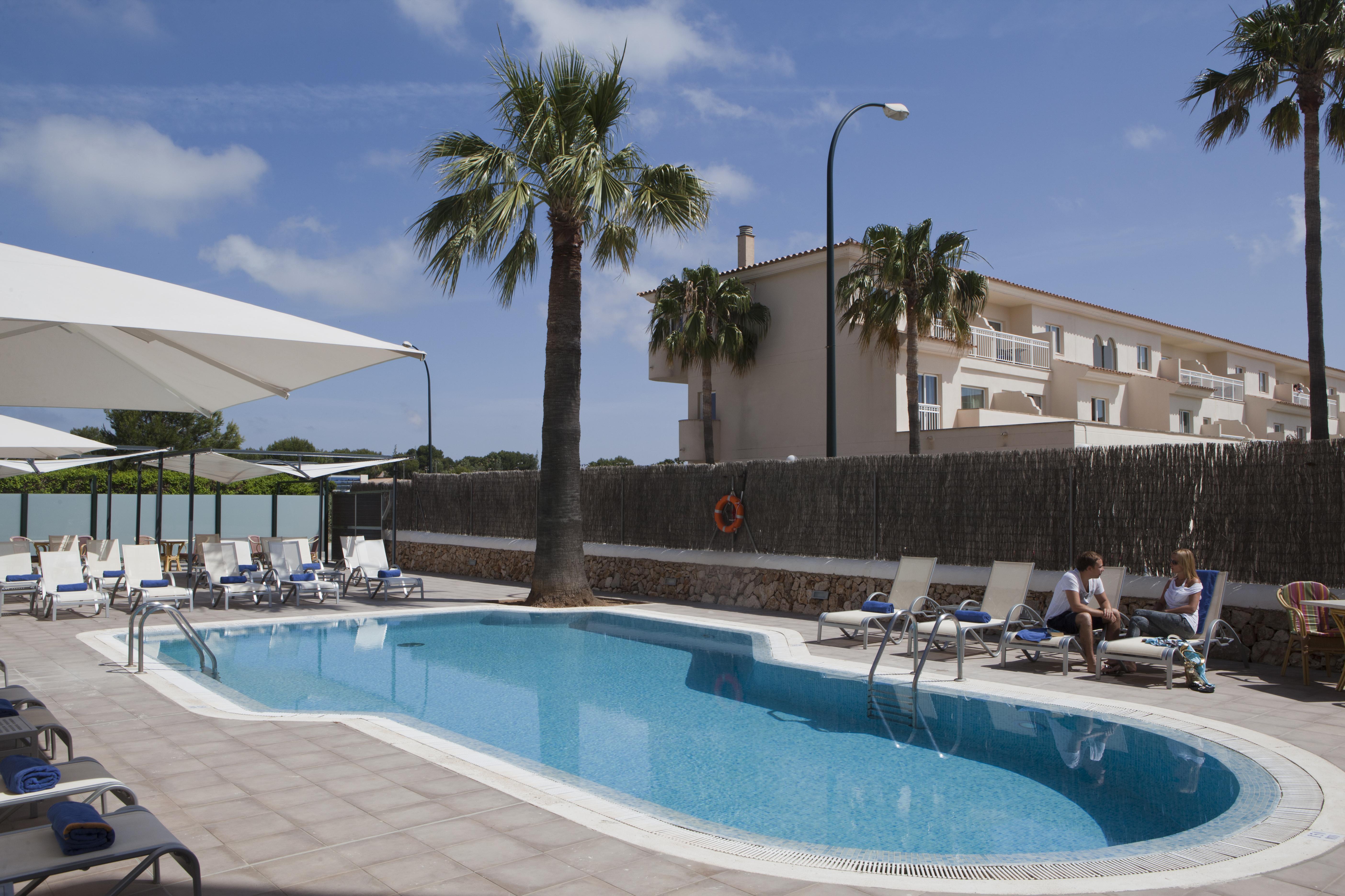 Aparthotel Isla De Cabrera Colònia de Sant Jordi Exterior foto